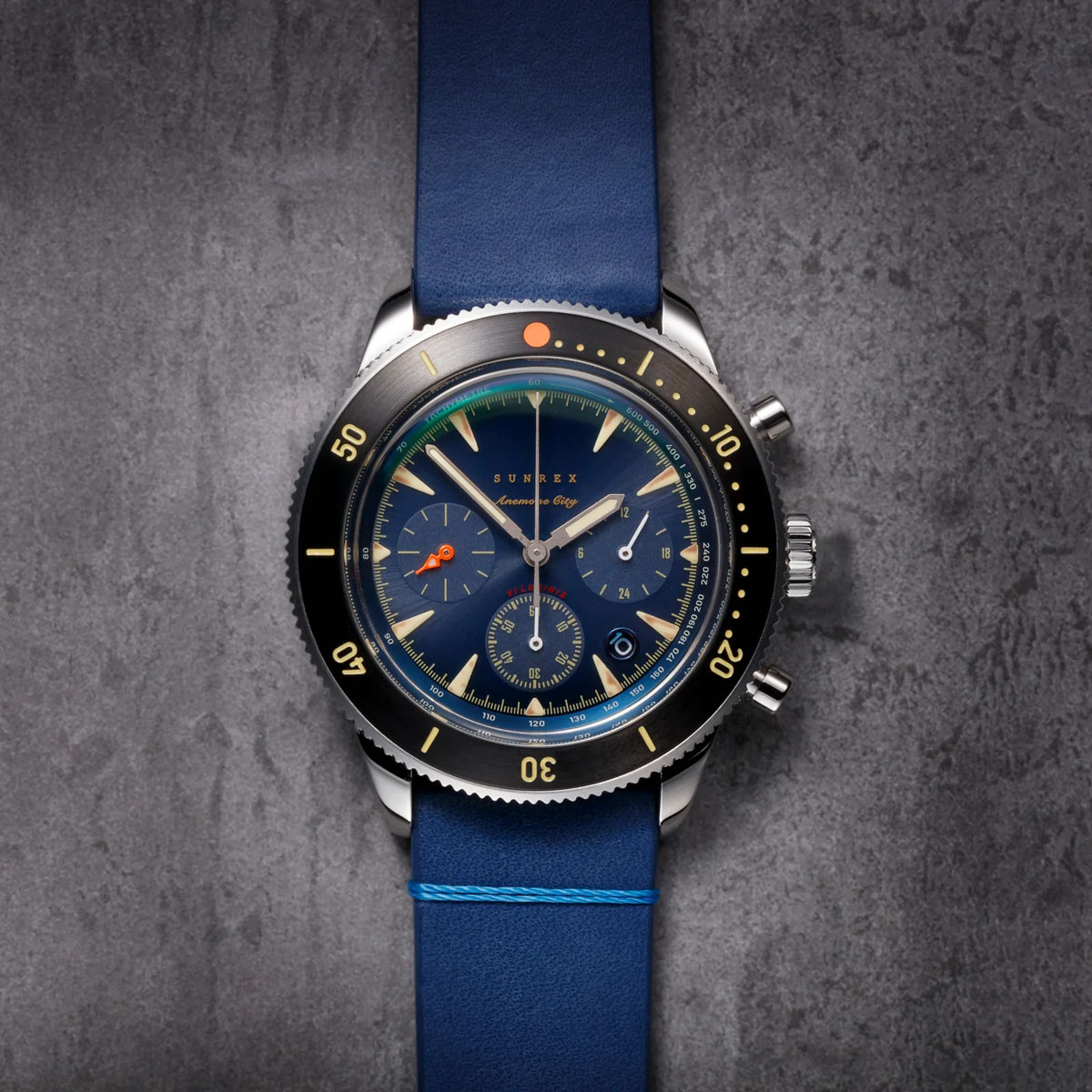Sunrex Anemone City, 40mm Solar Chronograph